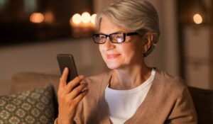 Senior Haircutting At Home Vancouver